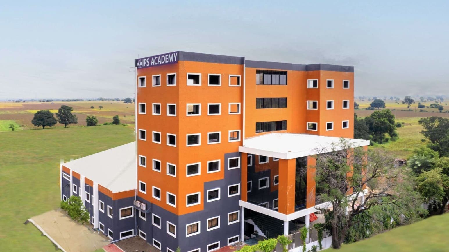 IPS Academy Sanwer College Images photo 30